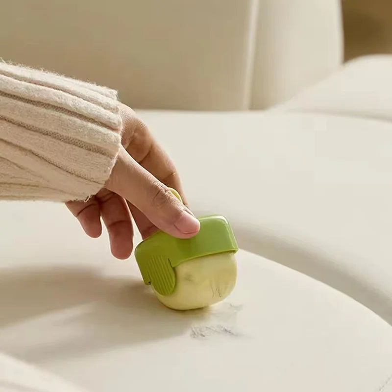 Rouleau anti-poils de poche lavable pour poils de chien et de chat